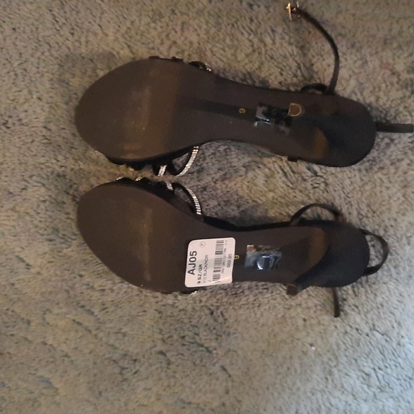 2 for $15 Le Chateau bling black heels - Picture 2 of 5